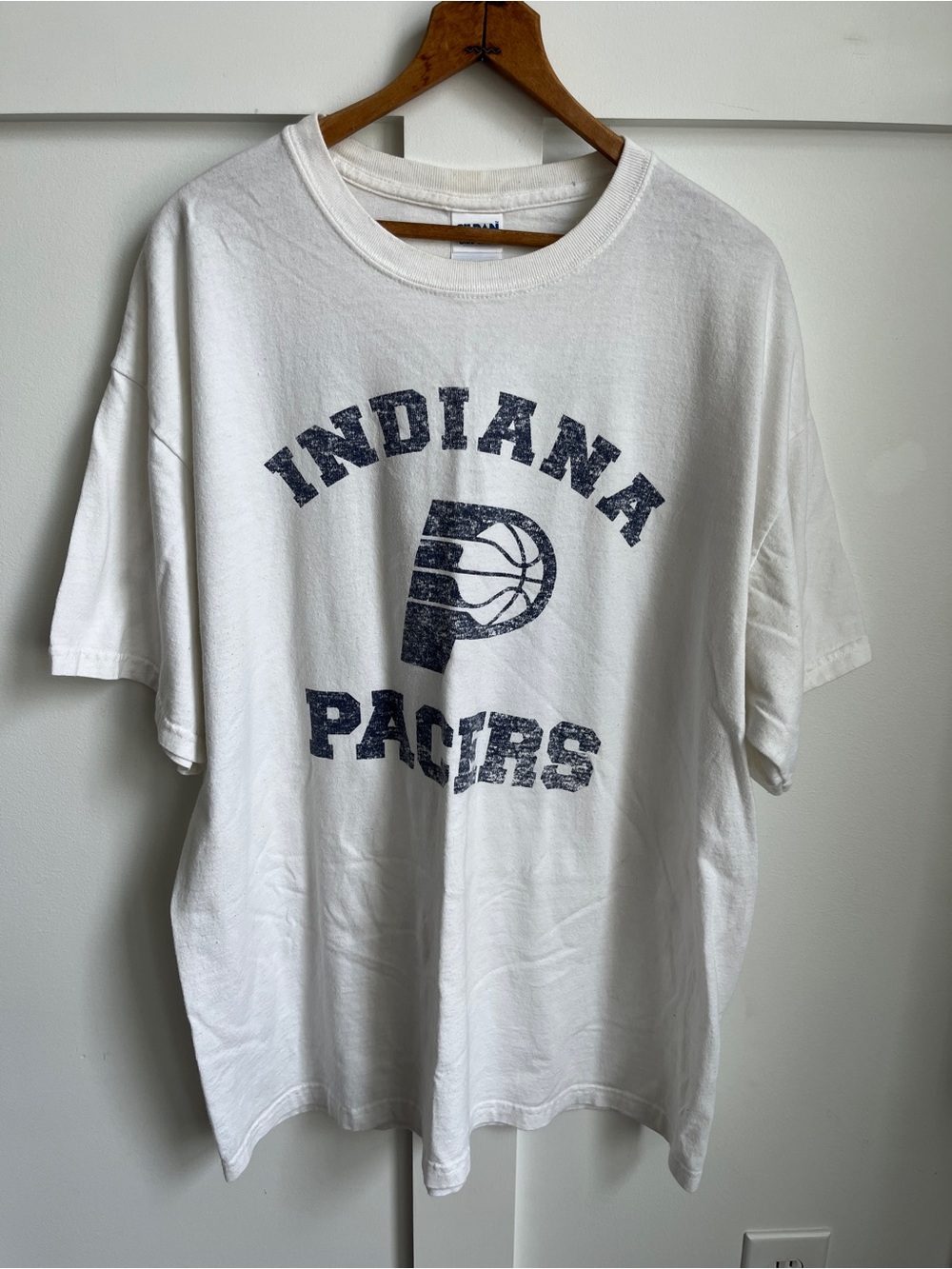 Vintage Indiana Pacers 6th Man Graphic Tee